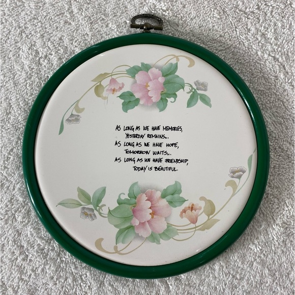 Vintage Other - Vintage Ceramic Friendship Quote W Flowers Wall Decor
